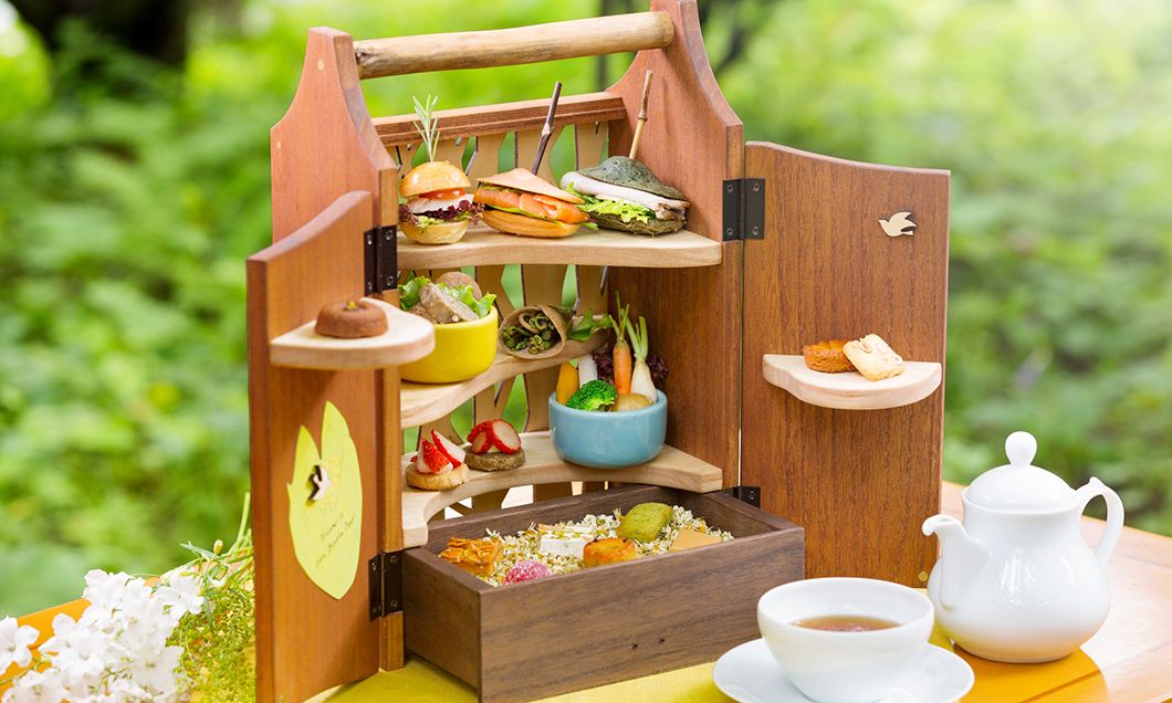 写真：森のアフタヌーンティー・春