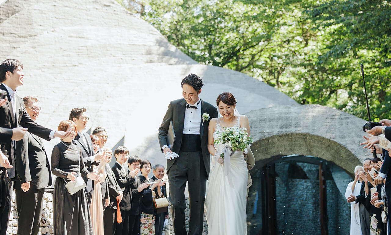 写真：一人ひとりとの時間を大切にした笑顔あふれるウエディング