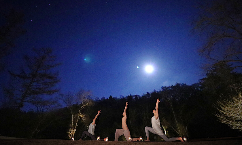 写真：月暦（つきこよみ）ヨガレッスン内容