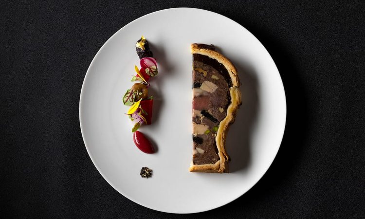 写真：王侯貴族の特別料理「王様のジビエ」